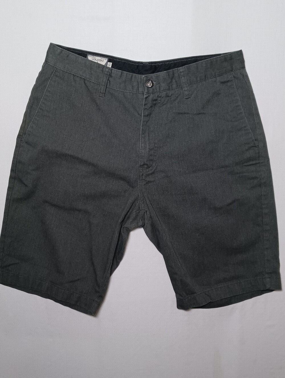 Volcom Mens Vmonty Twill Stretch Chino Shorts 33 Gray